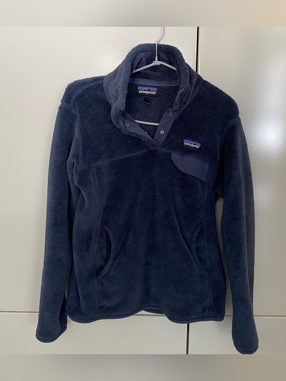 Patagonia women’s Navy Fleece Pullover Jacket